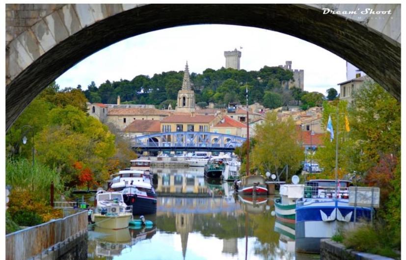 SUITE spa accès autonome Beaucaire  Extérieur photo